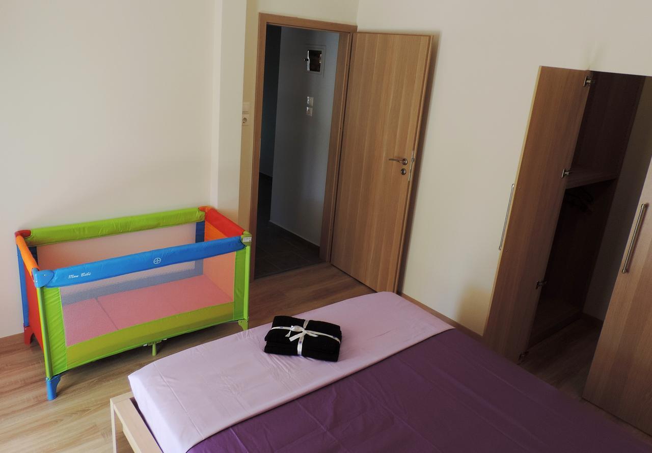 Apartment In The Centre Of Афины Экстерьер фото