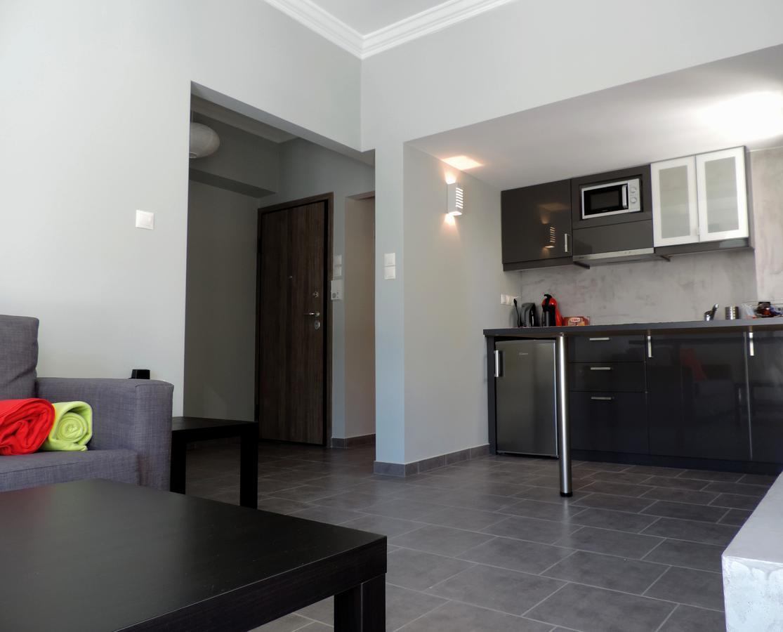 Apartment In The Centre Of Афины Экстерьер фото