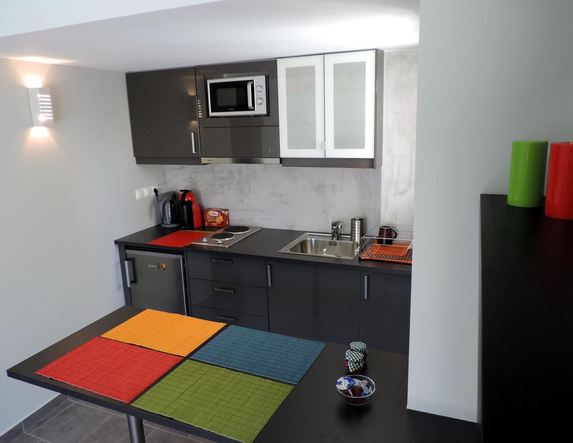 Apartment In The Centre Of Афины Экстерьер фото