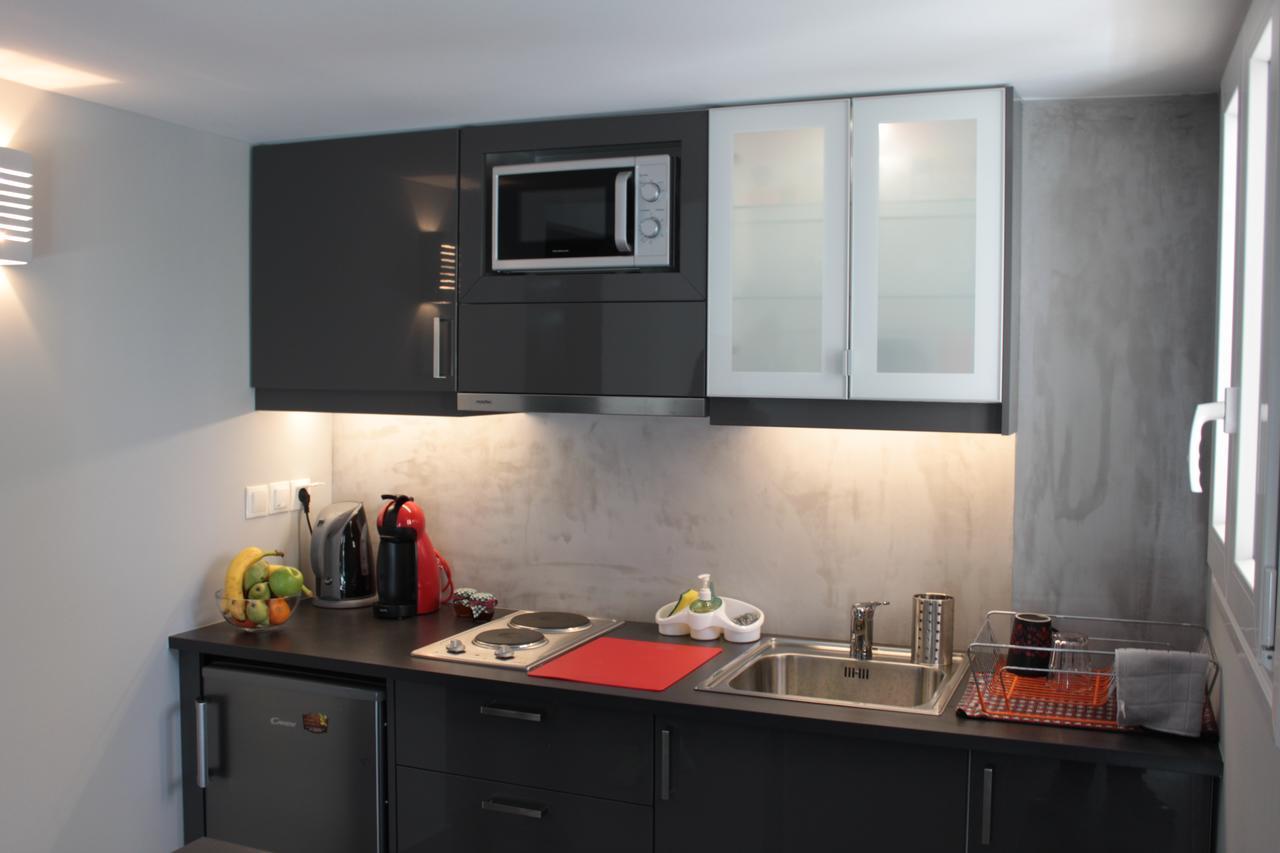 Apartment In The Centre Of Афины Экстерьер фото